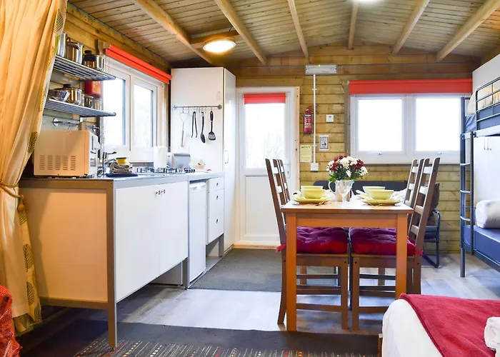 Holiday home Robin's Westward